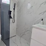 דירה Panoramic View With Jacuzzi *
