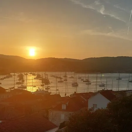 Panoramic View With Jacuzzi Daire Vis