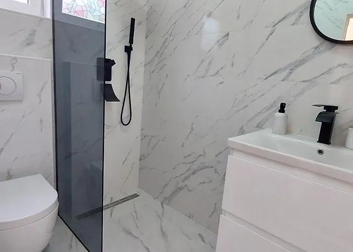 Апартаменты Panoramic View With Jacuzzi *